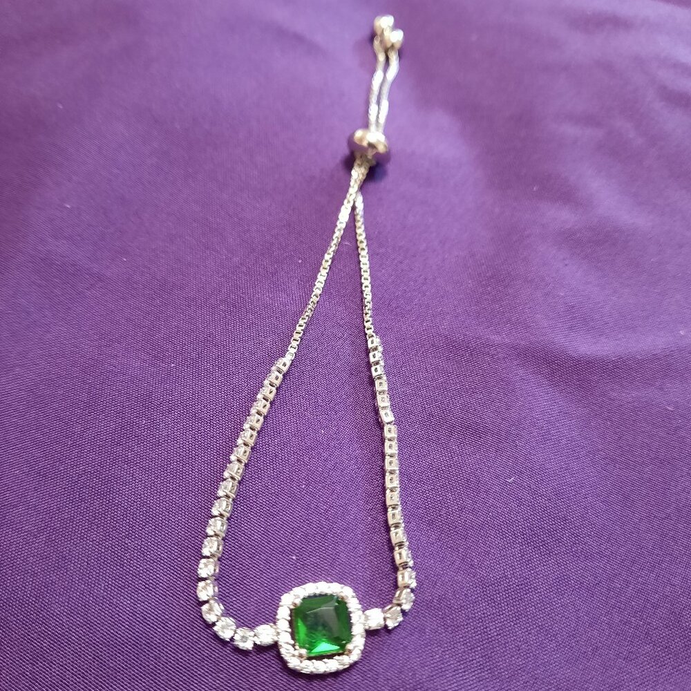 Green Gem Silver Adjustable Bracelet